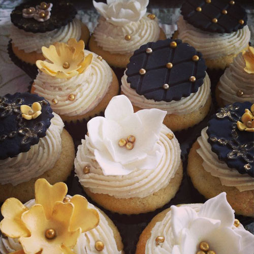 Black & Yellow Flora Cupcakes Dubai
