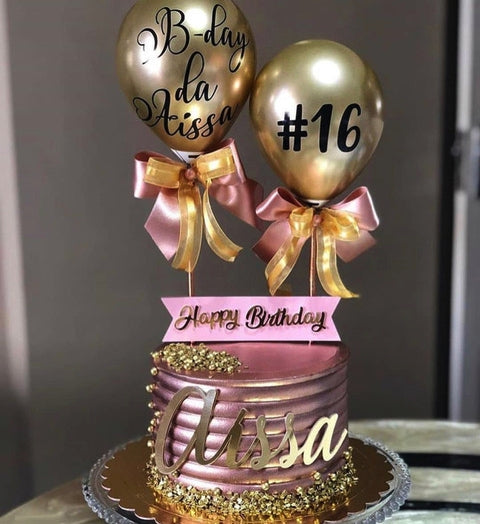 Mini cakes with chrome balloons Dubai