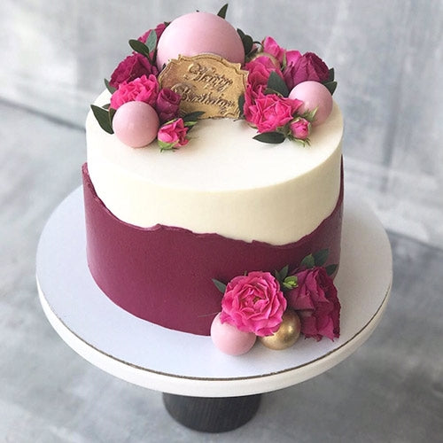 Cakes For Girlfriend Wife Dubai