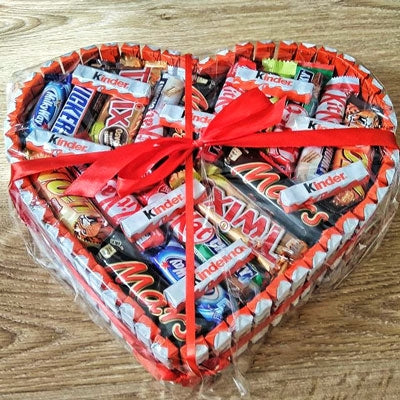 Panier-cadeau unique Kinder Chocolate Dubai - Achetez en ligne