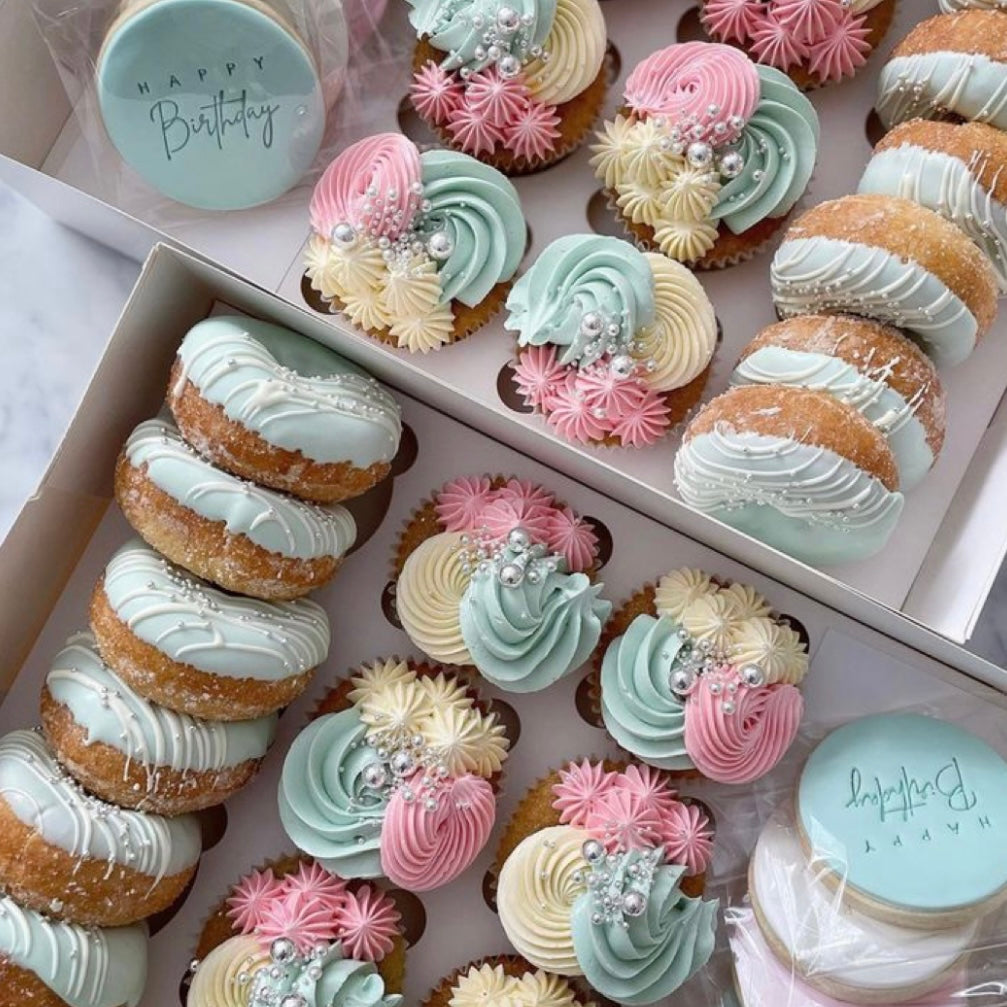 Louis Vuitton Birthday Cupcakes - Dubai Cake Shop - Order online