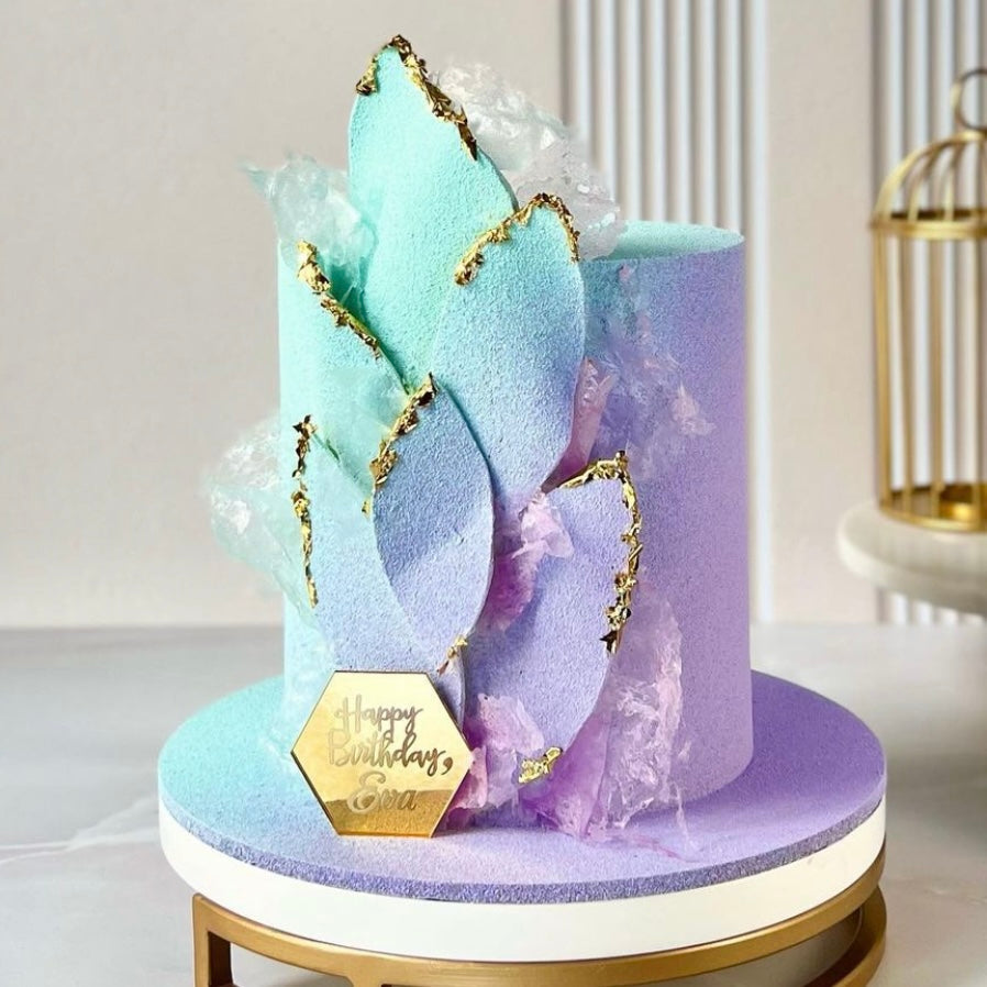 ALEXANDER CAKES | Extraordinary luxury gravity defying wedding cake with  edible sugar flowers. Neat and classy Let's make your event a memorable  one. ... | Instagram