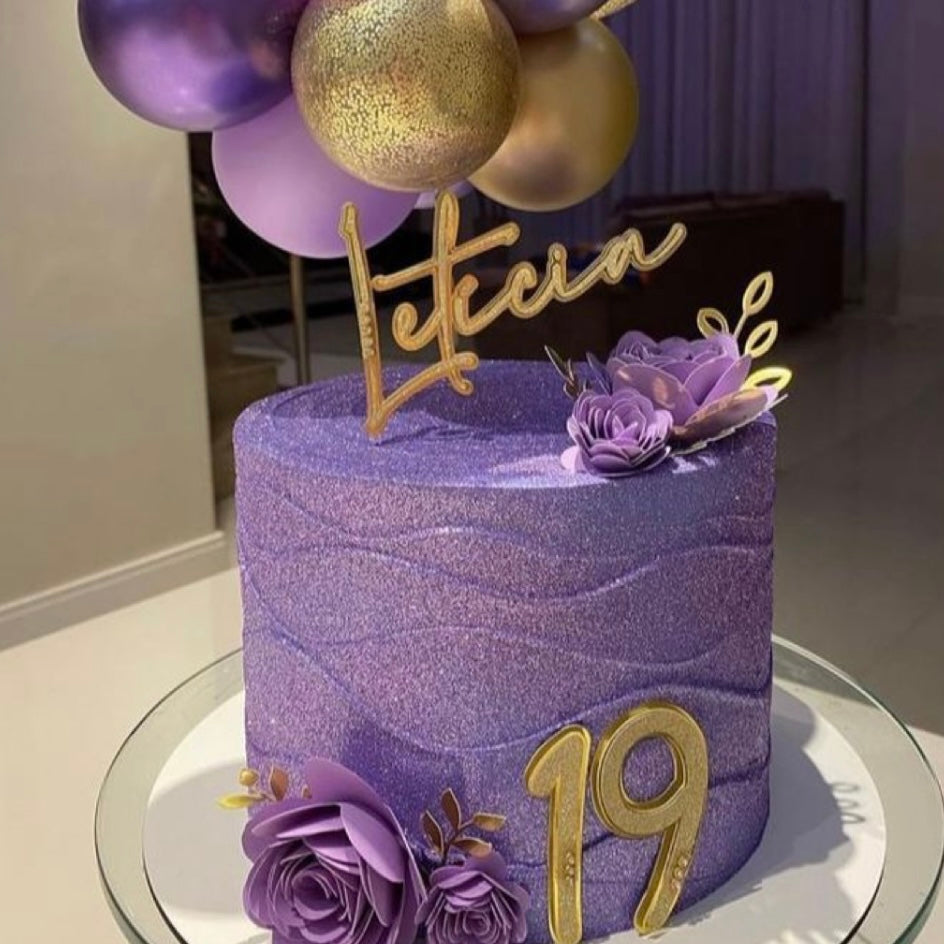 Gâteau or violet avec ballons - Livraison de gâteau d'anniversaire à Dubaï  - Commandez EN LIGNE - The Perfect Gift® Dubai