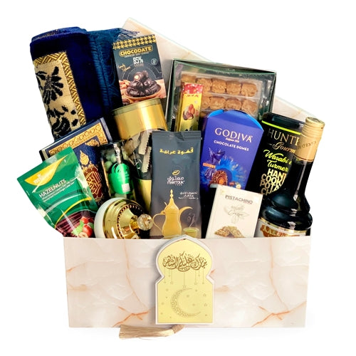Ramadan Gift Box With Zamzam, Individually Wrapped Ramadan Chocolates,  Honey & Ramadan Kareem Card Ramadan Box Eid Box Ramadan Gift - Etsy India