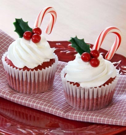 Red Velvet Christmas Cupcakes - Dubai