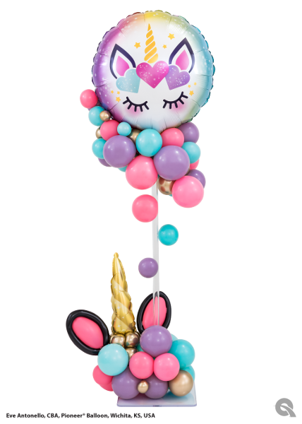 Bouquet di palloncini di compleanno a forma di unicorno magico