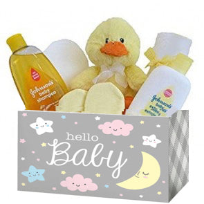 Adorable cesta de regalo amarilla para bebé - Entrega GRATUITA en Dubái -  Compre ahora – The Perfect Gift® Dubái